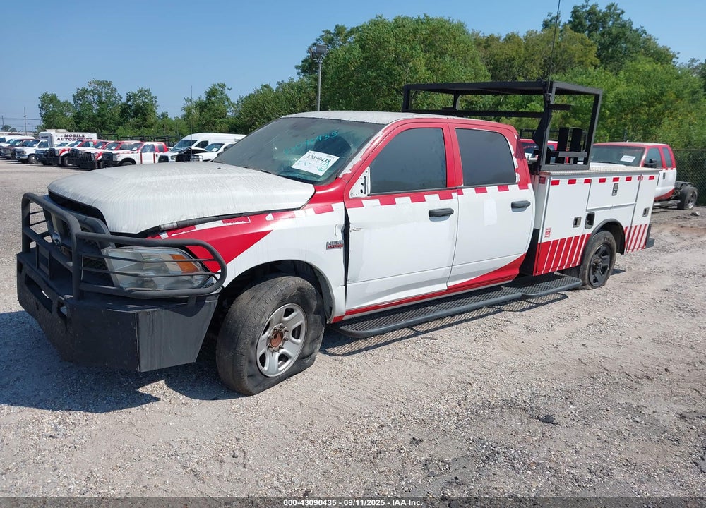 2018 RAM 2500 TRADESMAN 4X2 8' BOX VIN: 3C6UR4HJ7JG243322