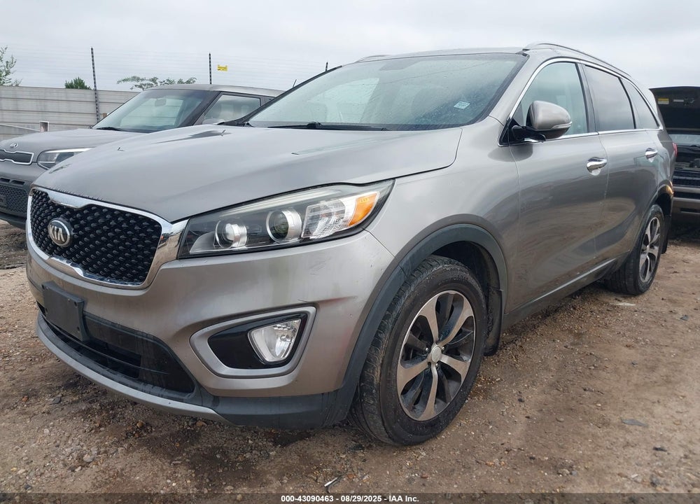 2016 KIA SORENTO VIN: 5XYPH4A57GG148773