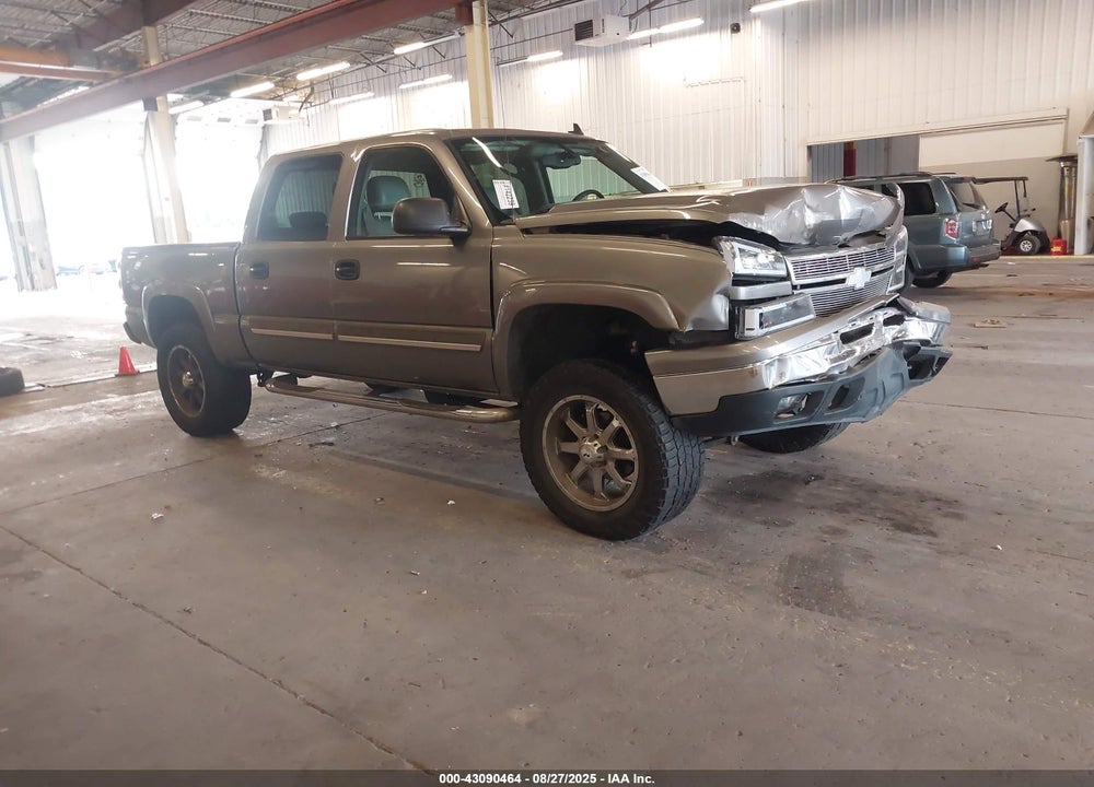 2006 CHEVROLET SILVERADO 1500 LT3 VIN: 2GCEK13T561221411