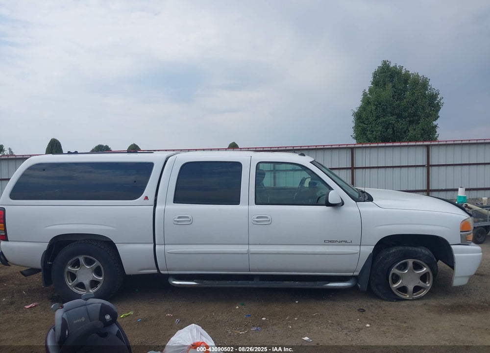 2005 GMC SIERRA 1500 DENALI VIN: 2GTEK63N451199284