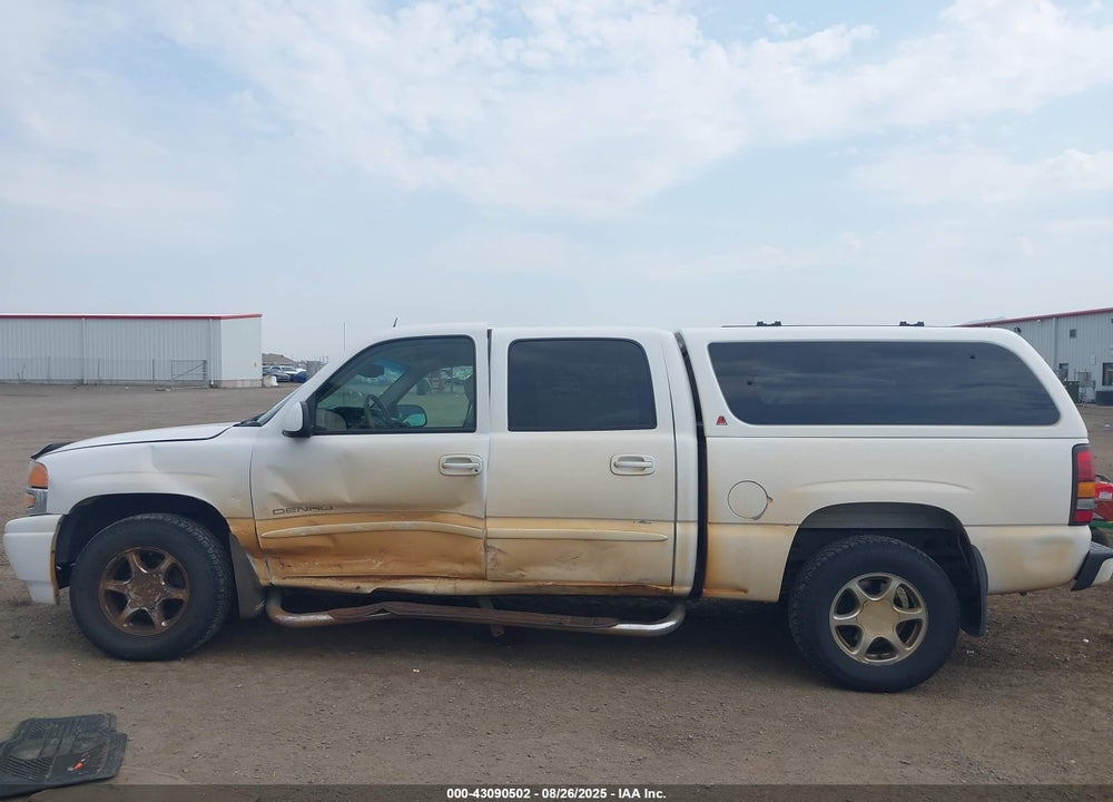 2005 GMC SIERRA 1500 DENALI VIN: 2GTEK63N451199284