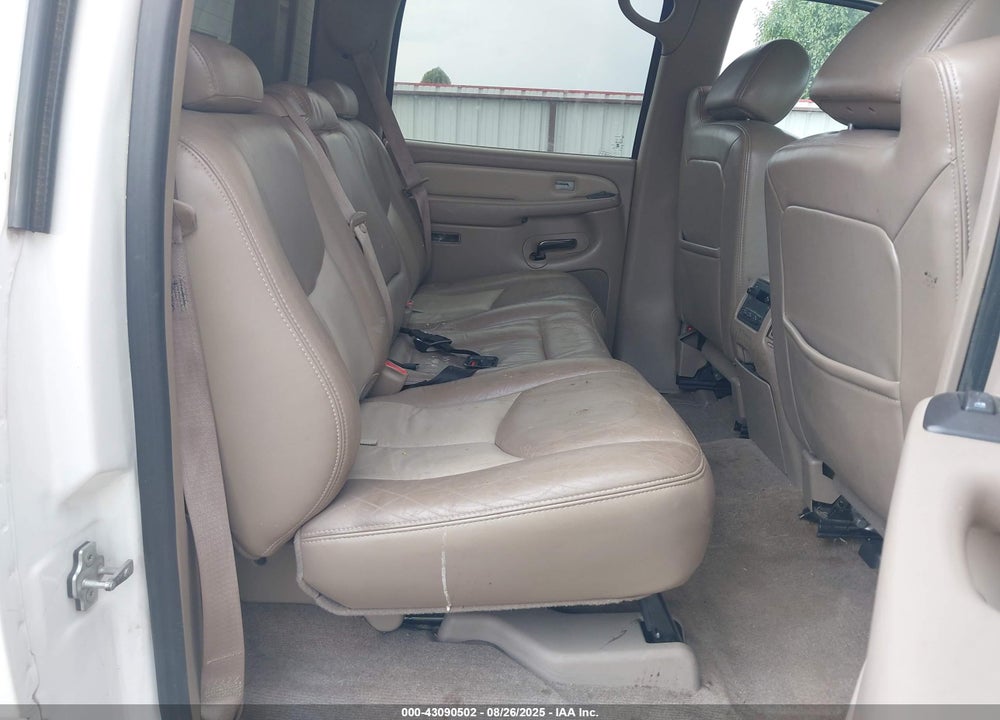 2005 GMC SIERRA 1500 DENALI VIN: 2GTEK63N451199284