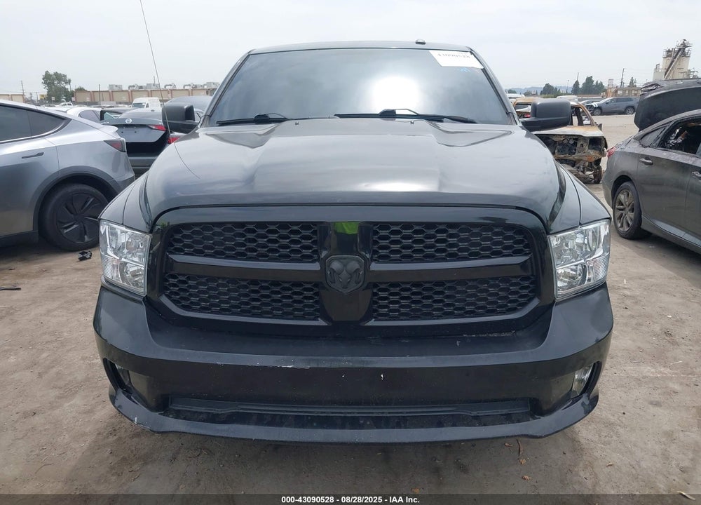2016 RAM 1500 VIN: 3C6RR6KTXGG326098
