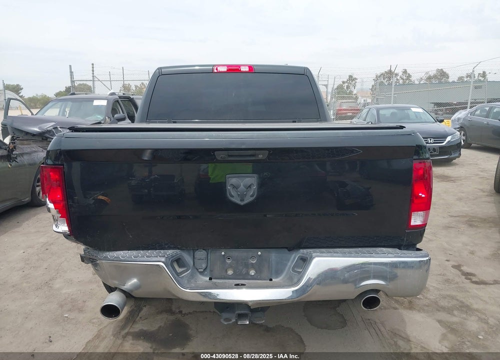 2016 RAM 1500 VIN: 3C6RR6KTXGG326098