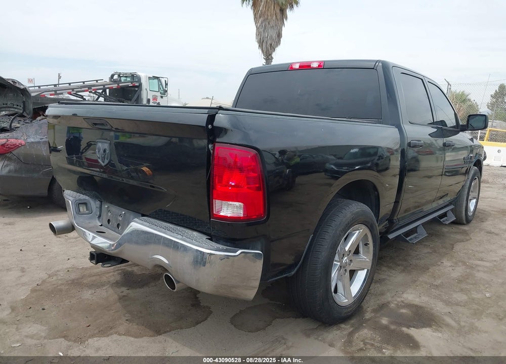 2016 RAM 1500 VIN: 3C6RR6KTXGG326098