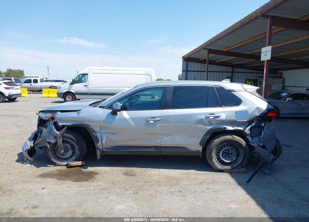2024 TOYOTA RAV4 VIN: 2T3K1RFV9RW361085