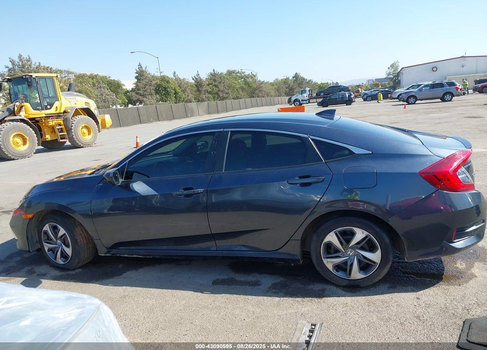 2019 HONDA CIVIC EX-L VIN: 19XFC1F74KE211689