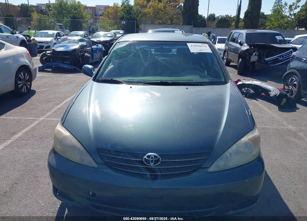 2002 TOYOTA CAMRY LE VIN: JTDBE32K820098417