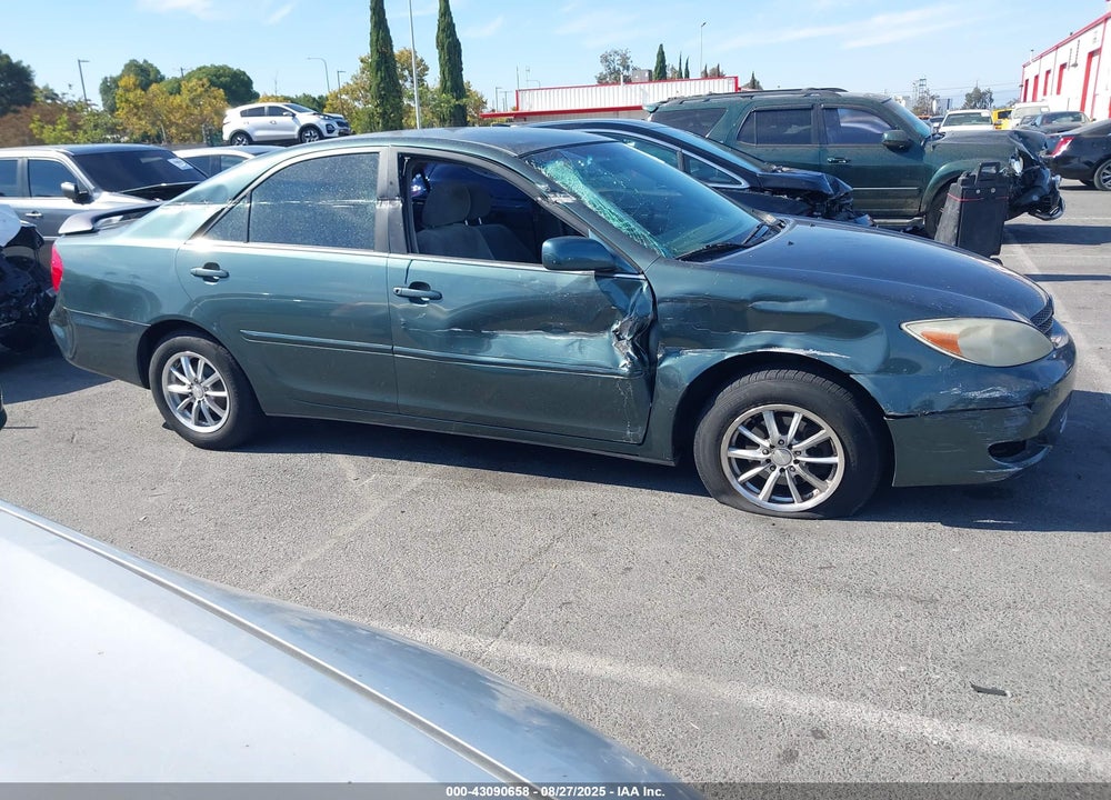 2002 TOYOTA CAMRY LE VIN: JTDBE32K820098417