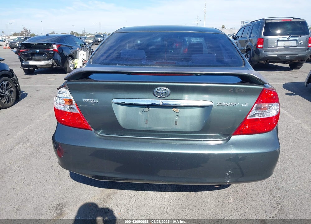 2002 TOYOTA CAMRY LE VIN: JTDBE32K820098417