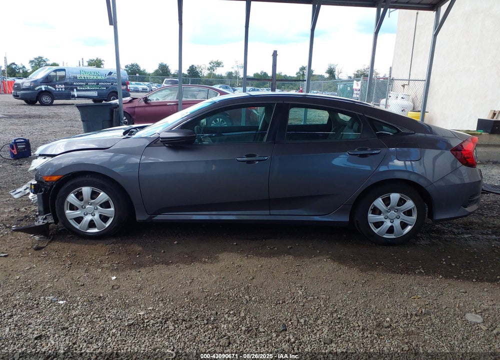 2016 HONDA CIVIC VIN: 2HGFC2F50GH528418