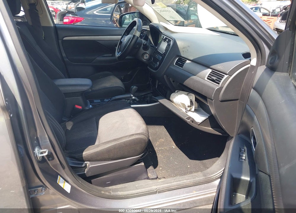 2017 MITSUBISHI OUTLANDER VIN: JA4AD2A37HZ030210