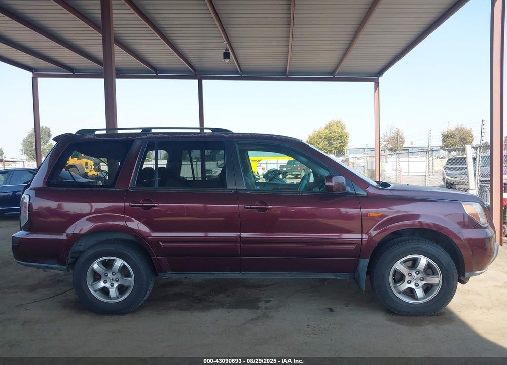 2007 HONDA PILOT VIN: 5FNYF28497B028380