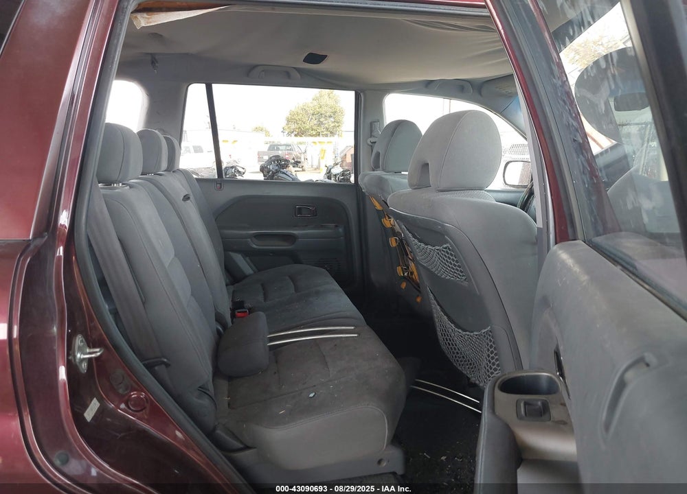 2007 HONDA PILOT VIN: 5FNYF28497B028380