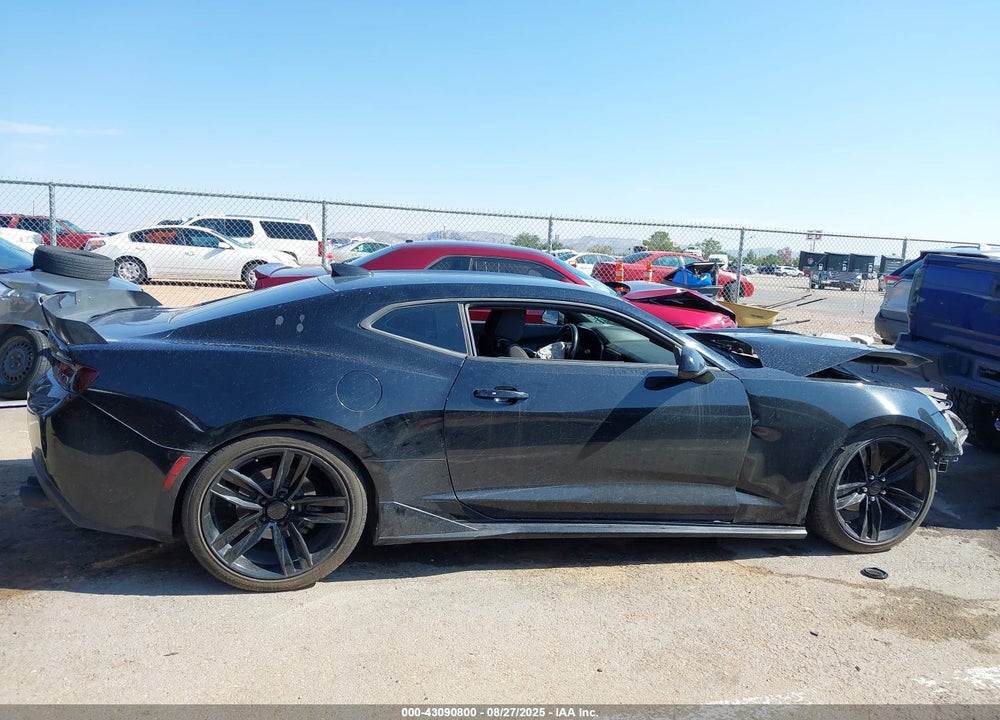 2016 CHEVROLET CAMARO VIN: 1G1FB1RS6G0176777