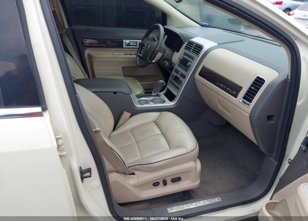 2008 LINCOLN MKX VIN: 2LMDU68C08BJ22262