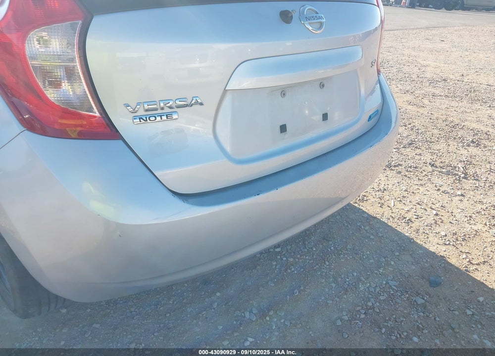 2015 NISSAN VERSA NOTE VIN: 3N1CE2CP7FL422834