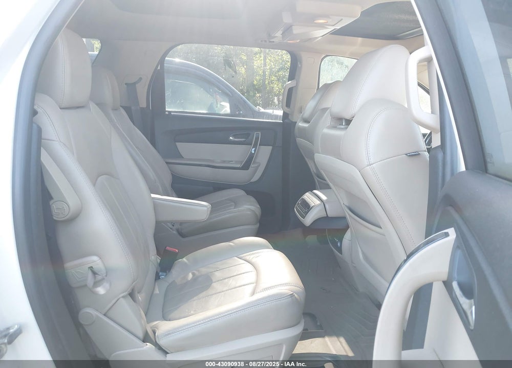 2011 GMC ACADIA VIN: 1GKKRTED9BJ226129