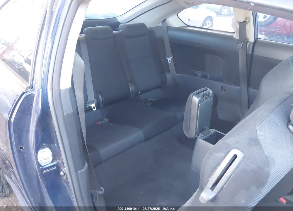2006 SCION TC VIN: JTKDE177660118518