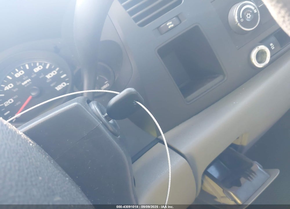 2011 CHEVROLET SILVERADO 1500 VIN: 1GCNCPEX8BZ458847