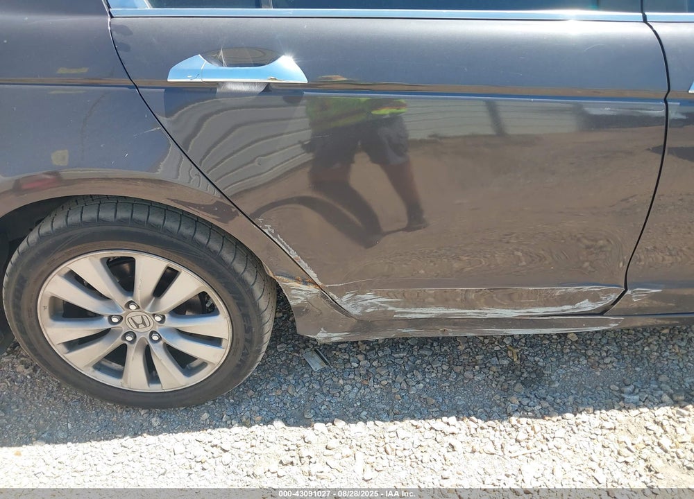 2012 HONDA ACCORD VIN: 1HGCP3F84CA018685