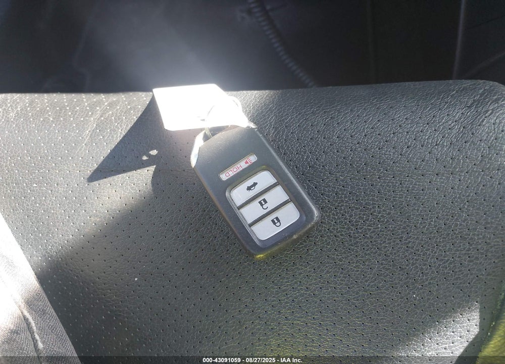 2013 HONDA ACCORD VIN: 1HGCR2F85DA046906