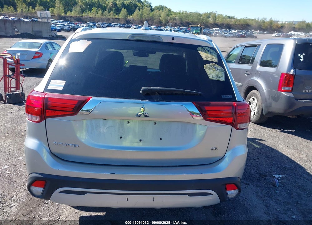 2020 MITSUBISHI OUTLANDER ES 2.4 S-AWC/LE 2.4 S-AWC/SE 2.4 S-AWC/SEL 2.4 S-AWC/SP 2.4 S-AWC VIN: JA4AZ3A33LZ033458