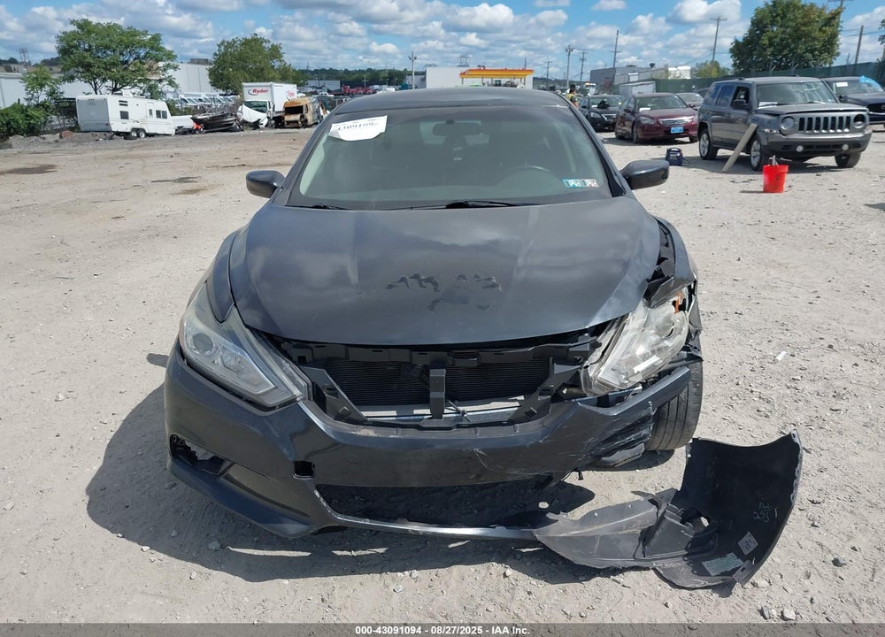 2017 NISSAN ALTIMA VIN: 1N4AL3AP9HC111221