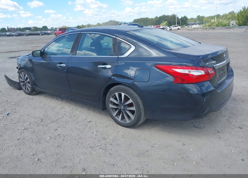 2017 NISSAN ALTIMA VIN: 1N4AL3AP9HC111221