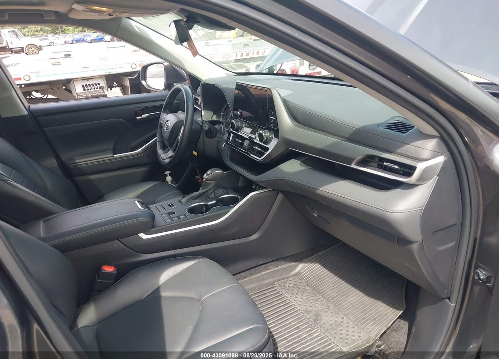 2024 TOYOTA HIGHLANDER VIN: 5TDKDRBH2RS566238