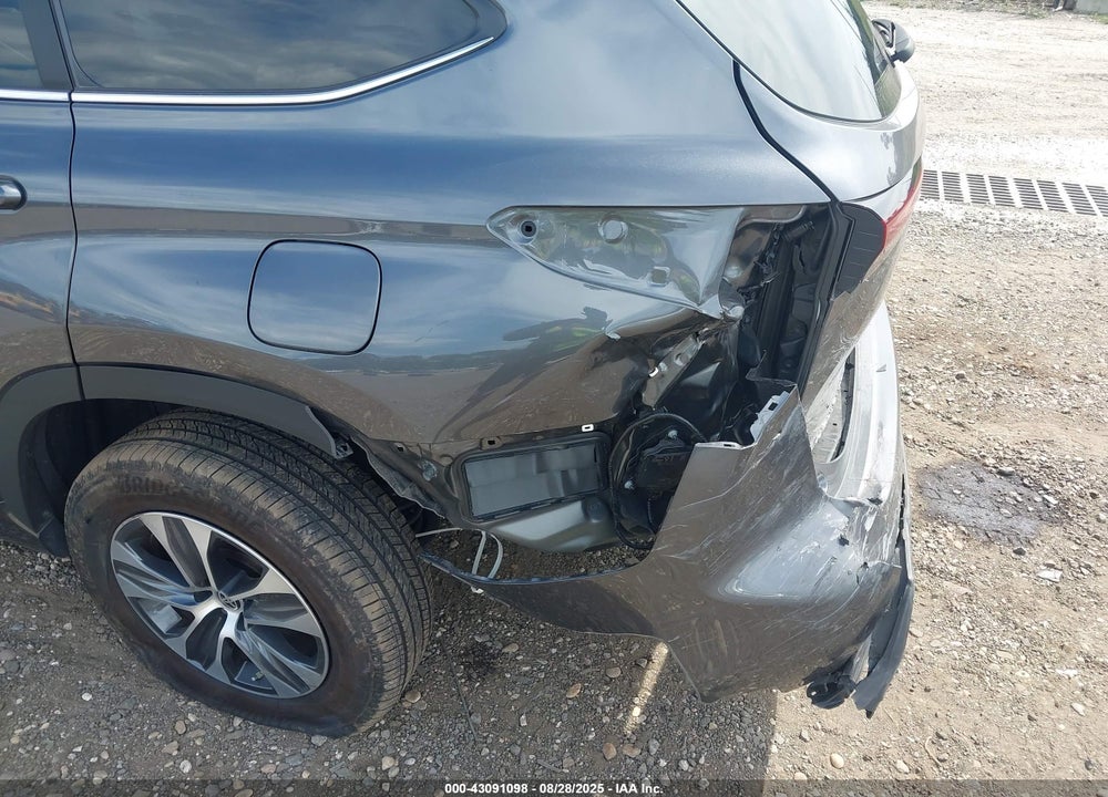 2024 TOYOTA HIGHLANDER VIN: 5TDKDRBH2RS566238