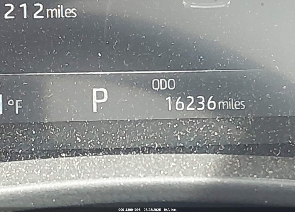 2024 TOYOTA HIGHLANDER VIN: 5TDKDRBH2RS566238