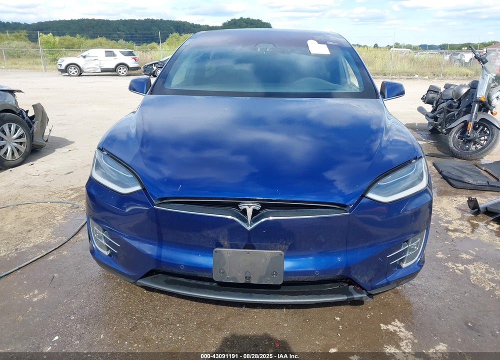 2018 TESLA MODEL X VIN: 5YJXCDE20JF103722