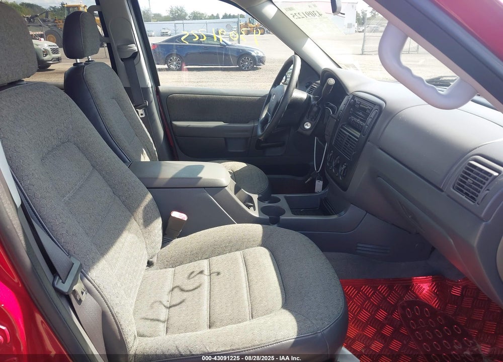 2004 FORD EXPLORER XLS VIN: 1FMZU72KX4ZA67740