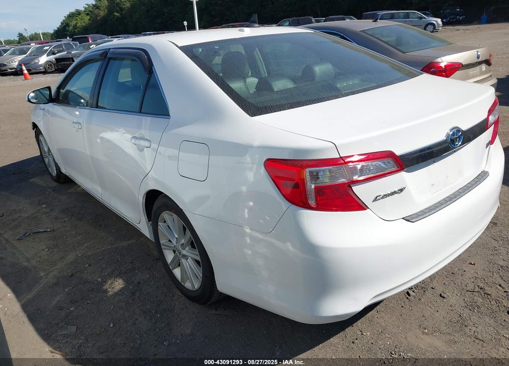 2014 TOYOTA CAMRY HYBRID VIN: 4T1BD1FK9EU126185