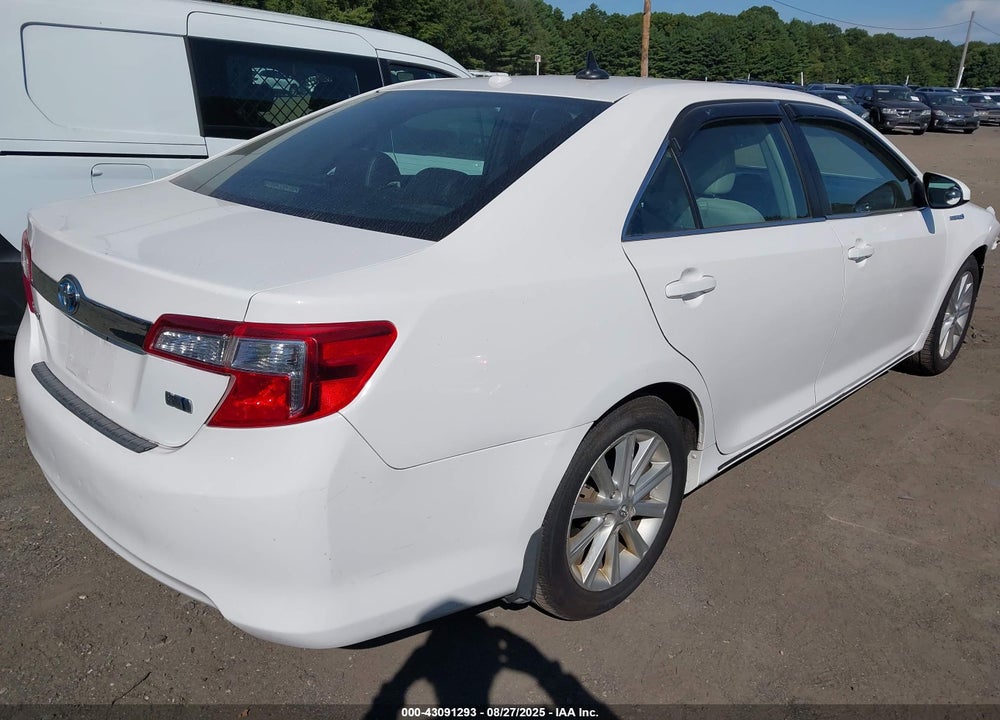 2014 TOYOTA CAMRY HYBRID VIN: 4T1BD1FK9EU126185