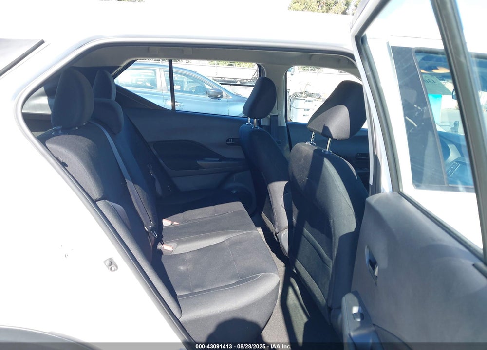 2024 NISSAN KICKS S XTRONIC CVT VIN: 3N1CP5BV5RL569637