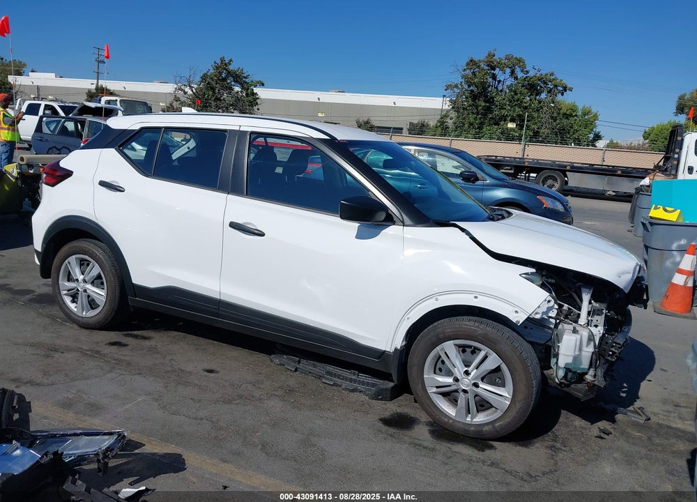 2024 NISSAN KICKS S XTRONIC CVT VIN: 3N1CP5BV5RL569637
