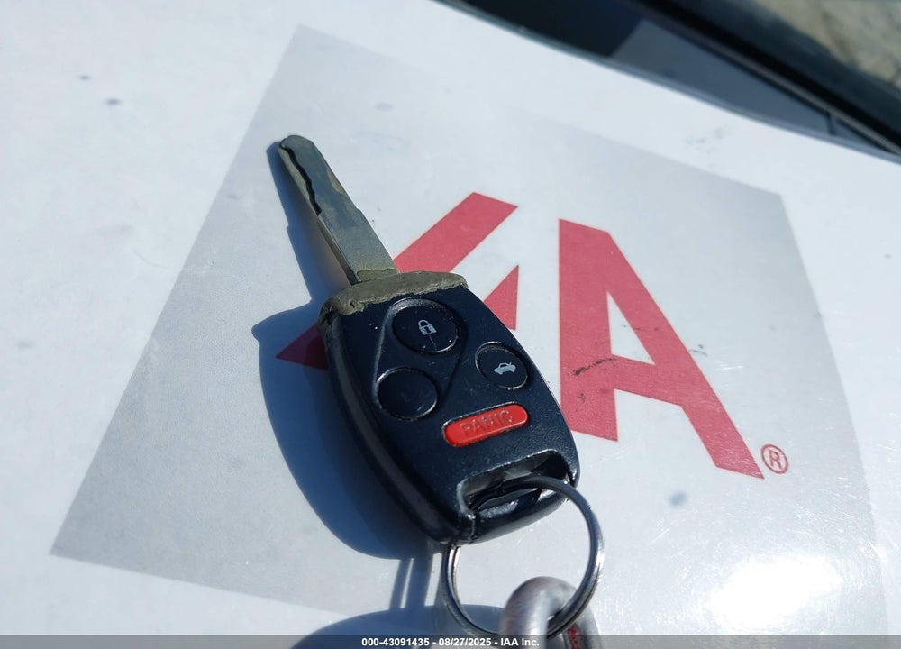 2004 HONDA ACCORD 2.4 LX VIN: 1HGCM56364A152625