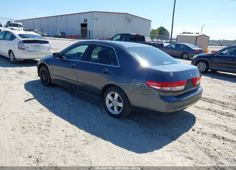 2004 HONDA ACCORD 2.4 LX VIN: 1HGCM56364A152625