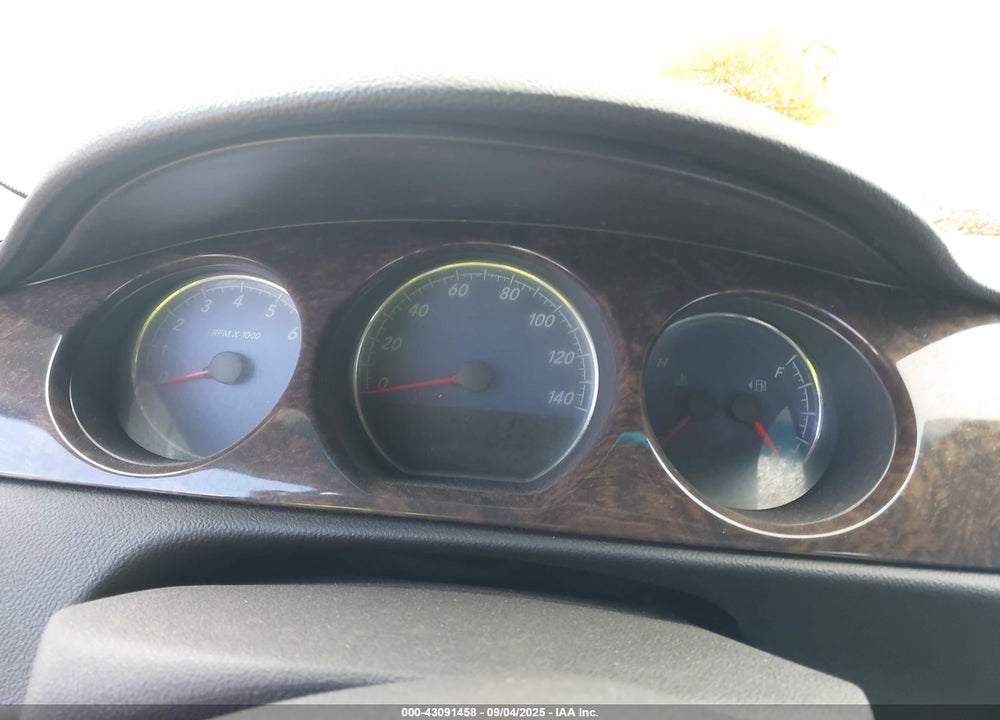 2007 BUICK LUCERNE CXS VIN: 1G4HE57Y47U194172