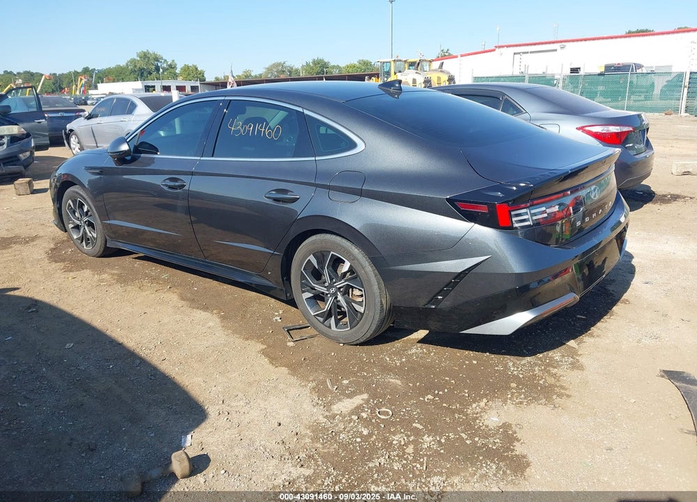 2024 HYUNDAI SONATA VIN: KMHL64JA0RA380793