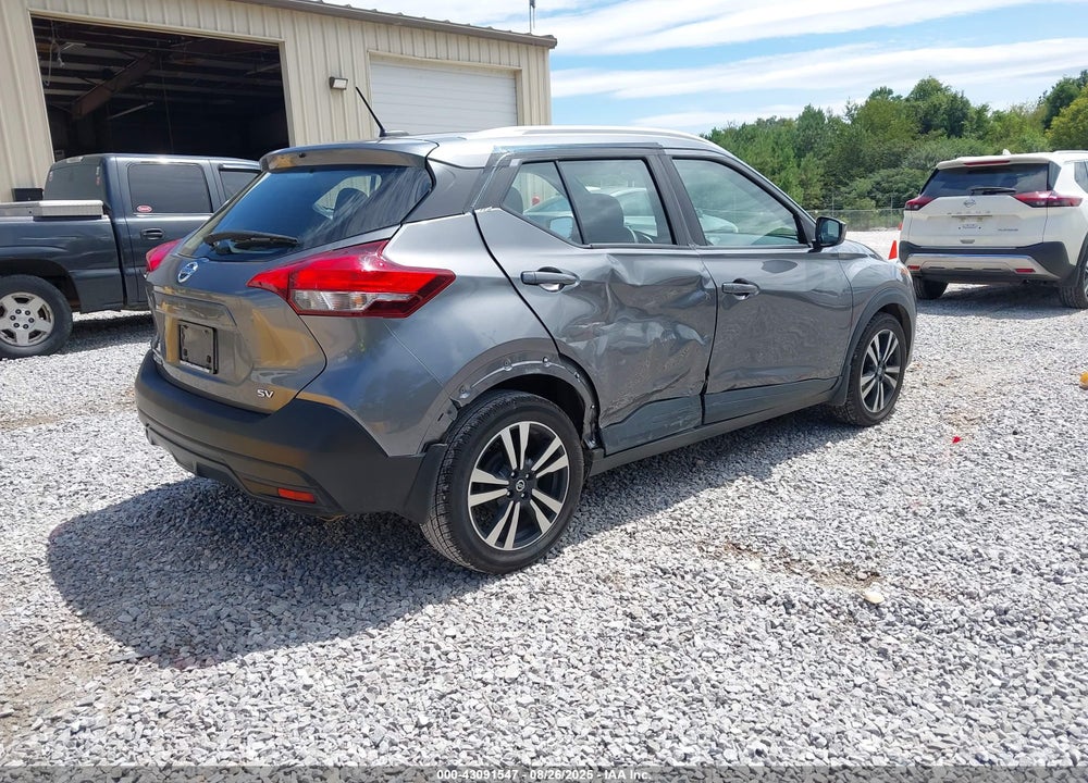 2018 NISSAN KICKS VIN: 3N1CP5CU4JL546666