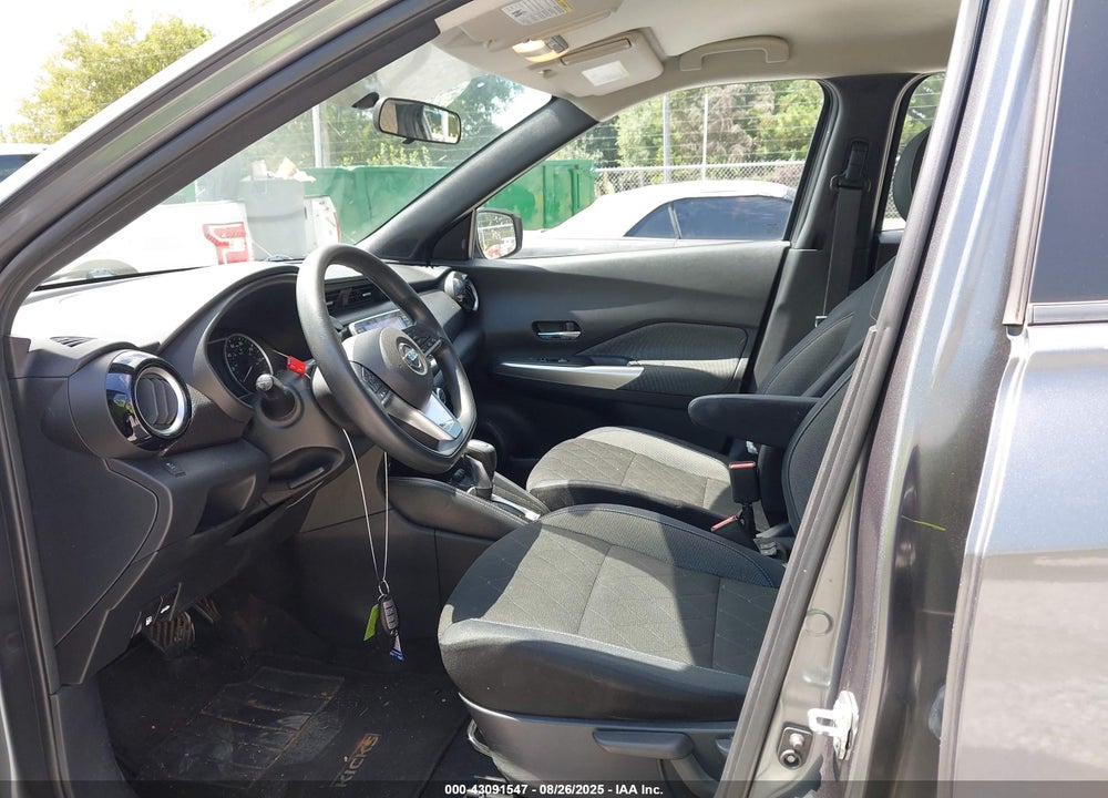 2018 NISSAN KICKS VIN: 3N1CP5CU4JL546666