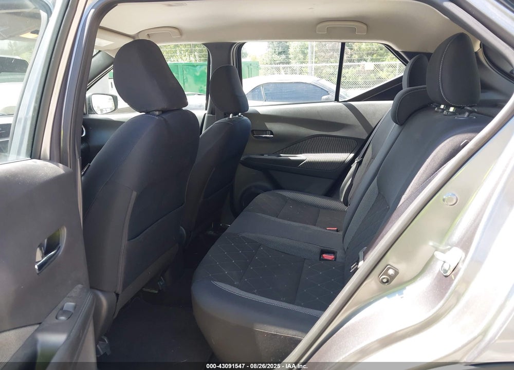 2018 NISSAN KICKS VIN: 3N1CP5CU4JL546666