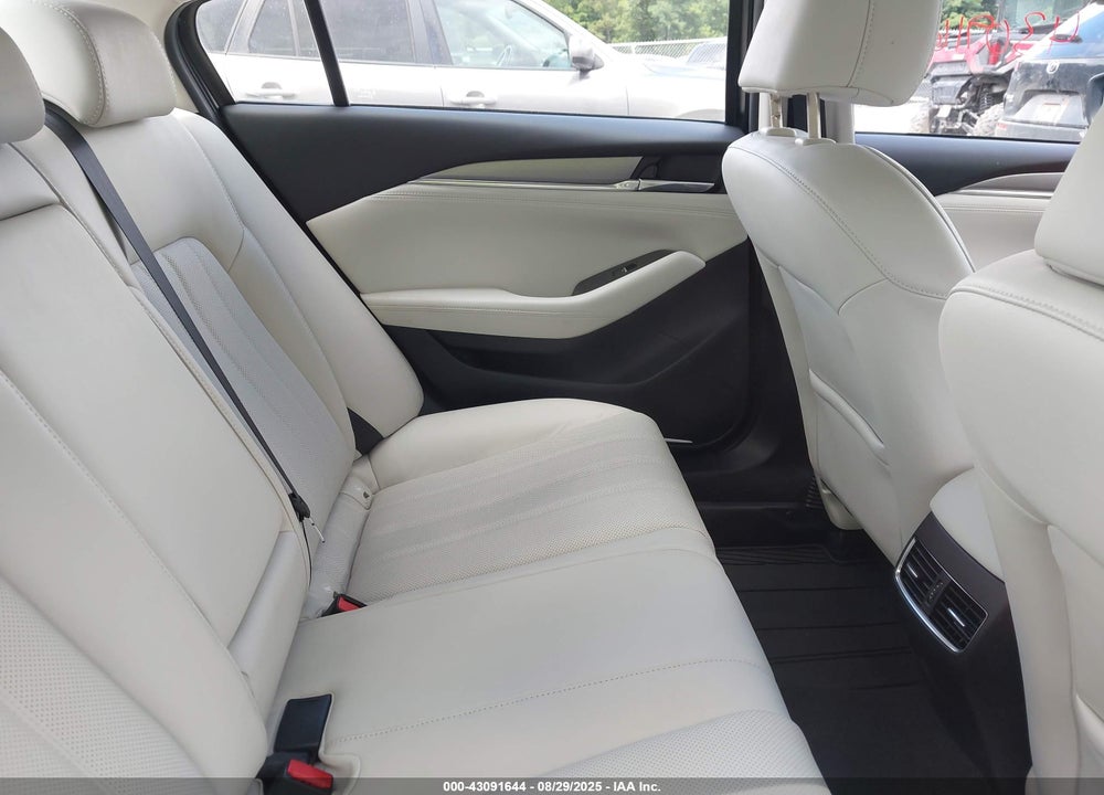 2018 MAZDA 6 VIN: JM1GL1WY5J1323772