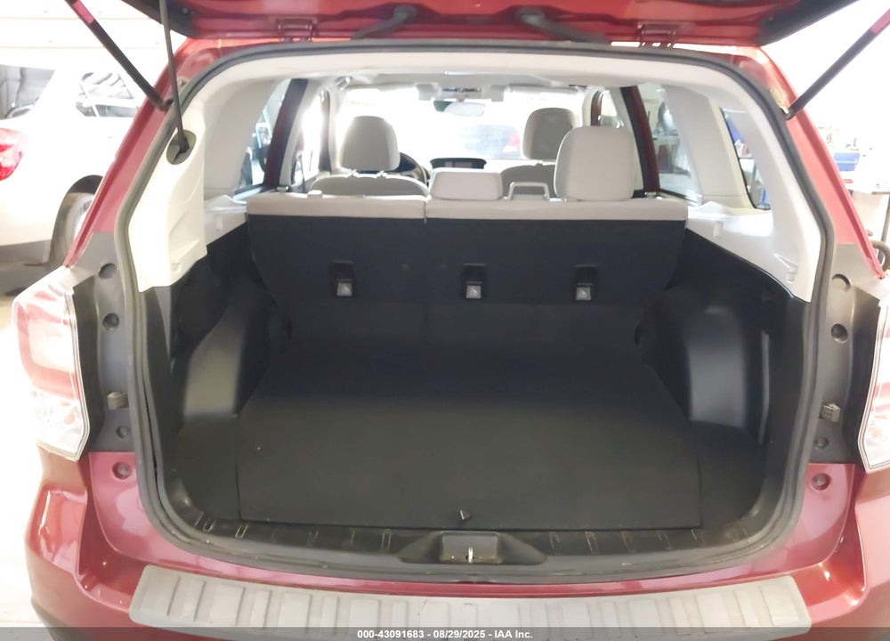 2017 SUBARU FORESTER VIN: JF2SJAGC5HH583658