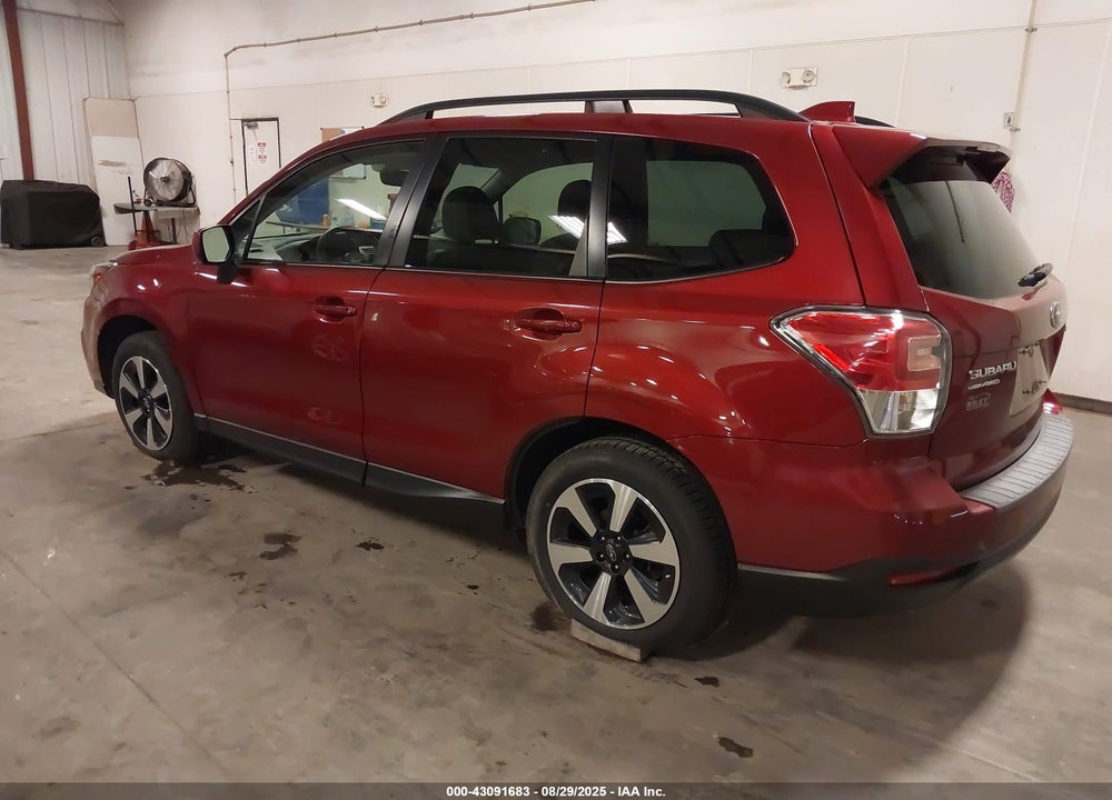 2017 SUBARU FORESTER VIN: JF2SJAGC5HH583658