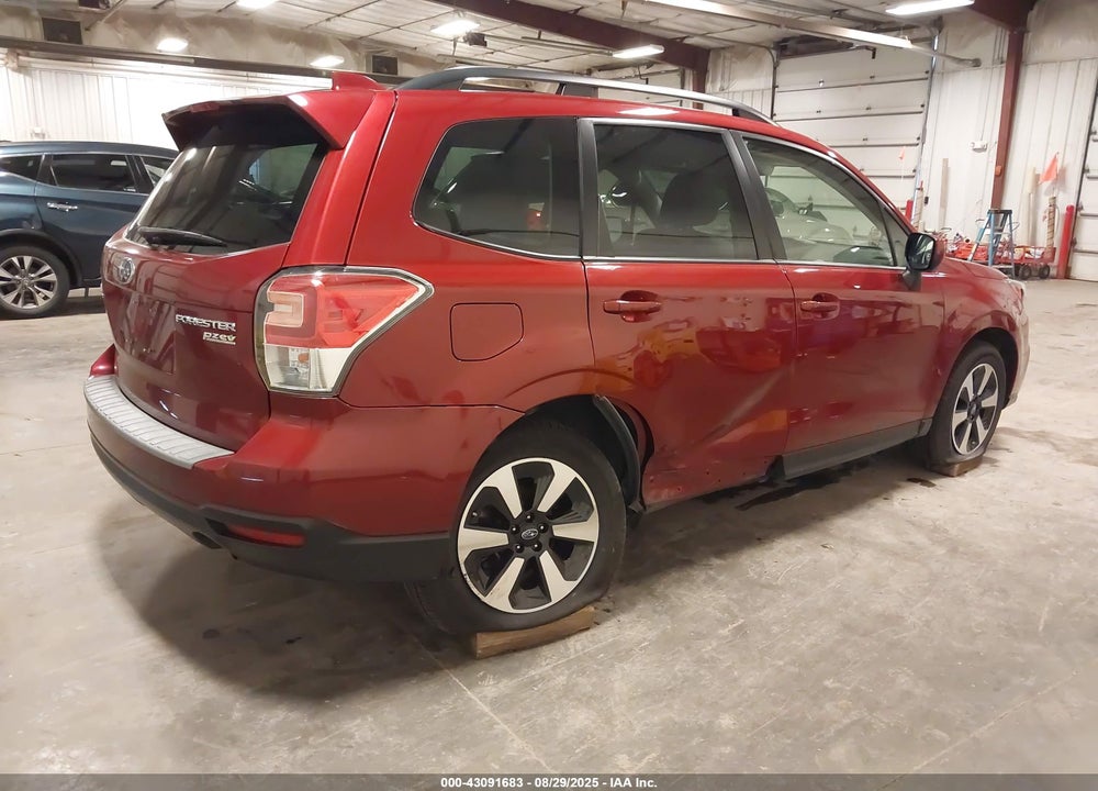 2017 SUBARU FORESTER VIN: JF2SJAGC5HH583658