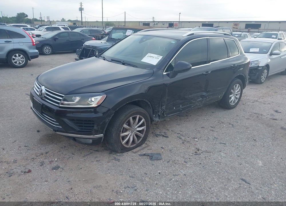 2016 VOLKSWAGEN TOUAREG VR6 SPORT VIN: WVGEF9BP9GD005277